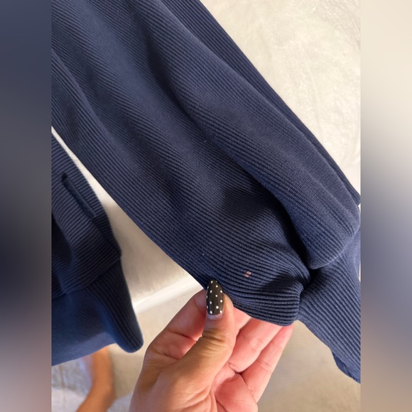 Varley Vine Half-Zip Pullover - Picture 9 of 9